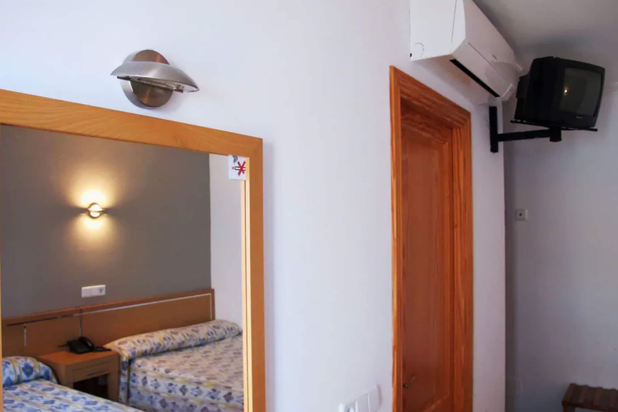 Hotel Bellavista Cala Ratjada  Luaran gambar